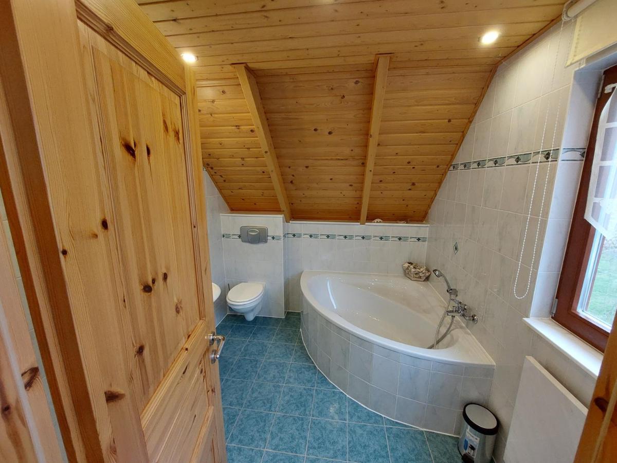 Ferienwohnung Zur Saaleaue Wettin Bagian luar foto