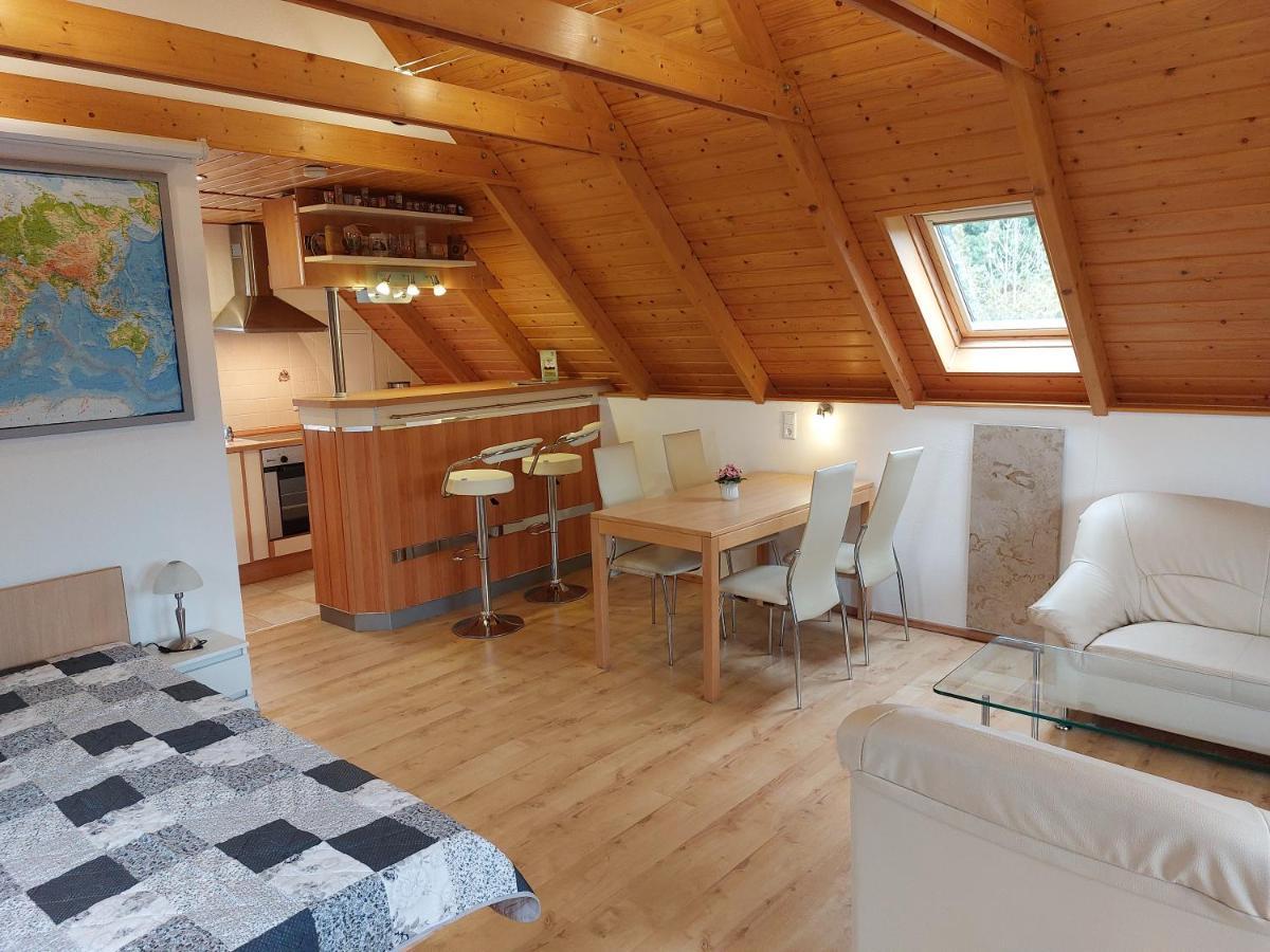 Ferienwohnung Zur Saaleaue Wettin Bagian luar foto
